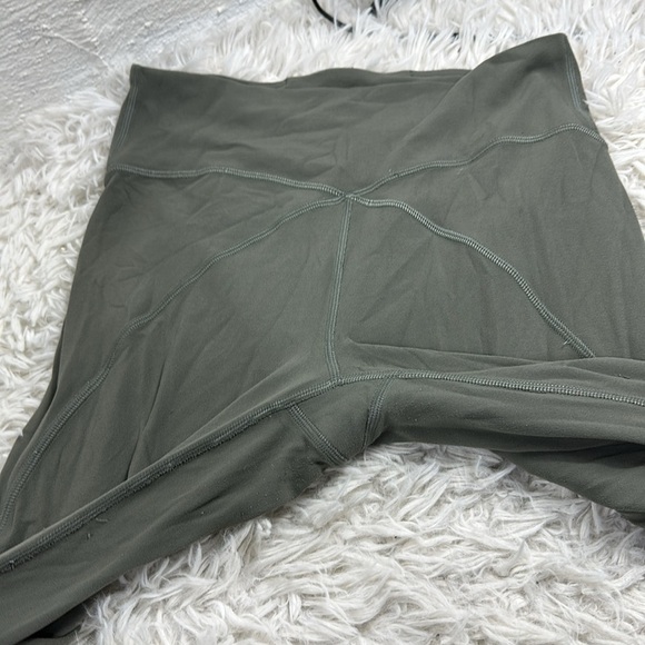 Lululemon Get Centred High Rise Crop 21" Grey Sage - Picture 3 of 7